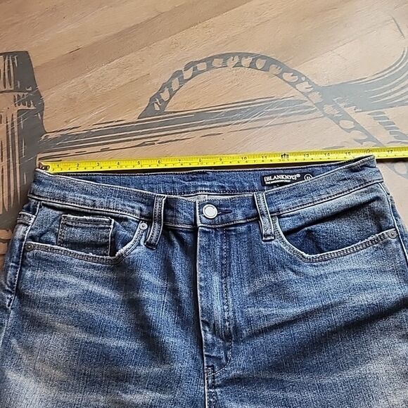BlankNYC Madison Crop High rise crop jeans - Picture 5 of 7